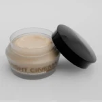 ⁦كريم أساس مع واقي شمسي بفيتامين سي⁩ - الصورة ⁦2⁩